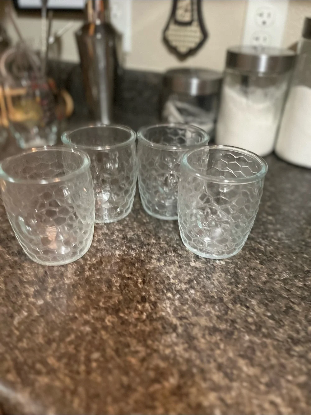 Set of 4 Textured Clear Glass Tumblers